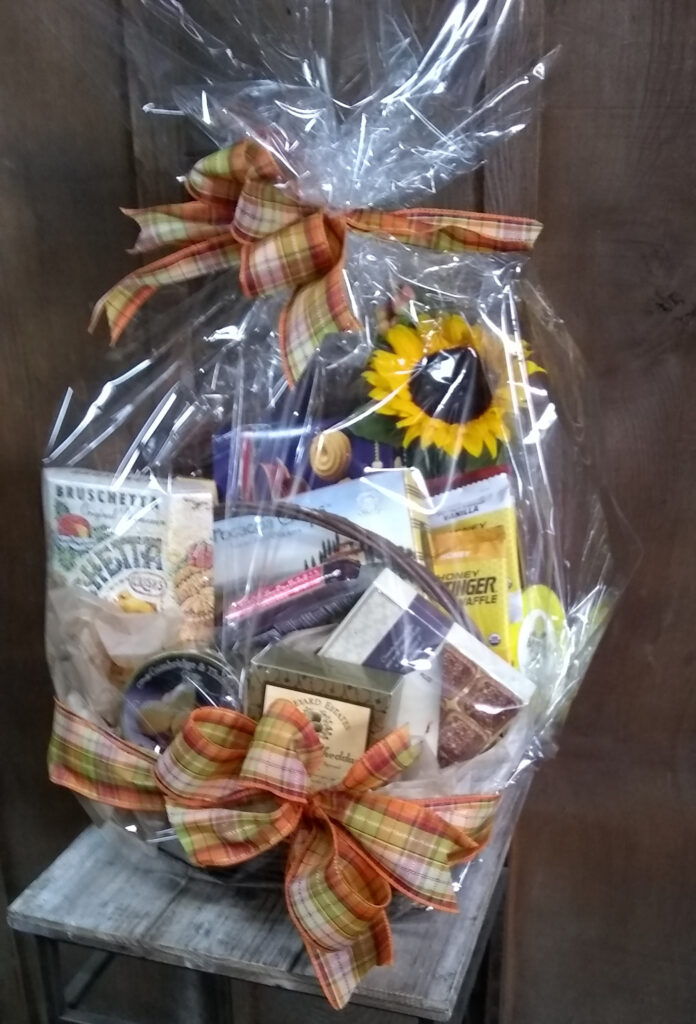 Bayport's Best GOURMET FOOD BASKET